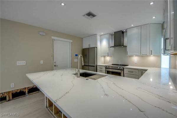 17731 Rebecca AVE, Fort Myers Beach, FL 33931