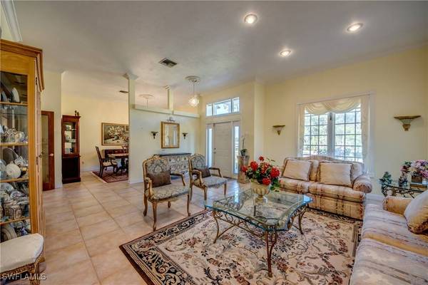 6130 Briarcliff RD, Fort Myers, FL 33912