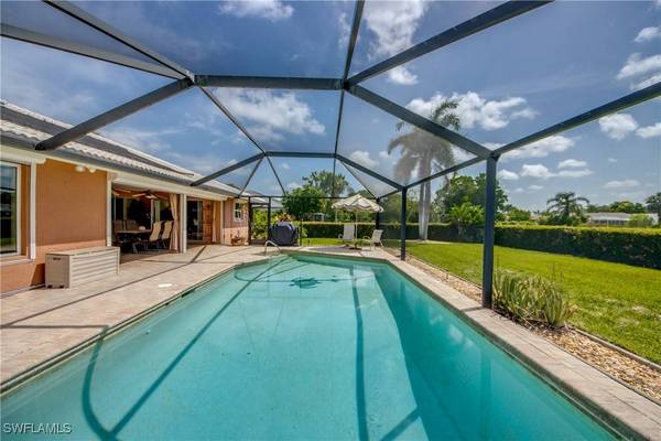 4180 Prestwick CT, North Fort Myers, FL 33903