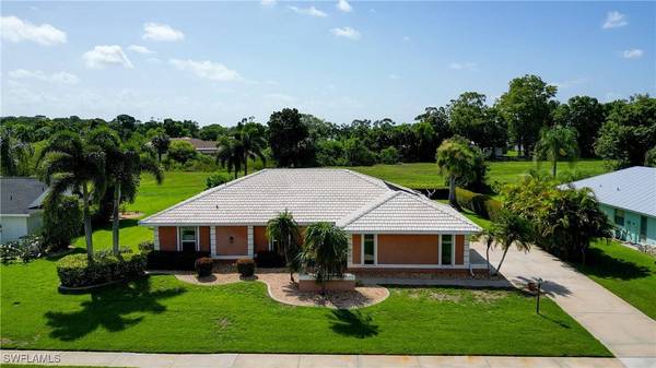 4180 Prestwick CT, North Fort Myers, FL 33903