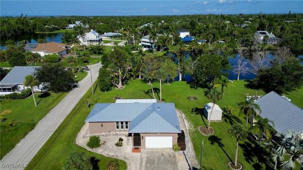 5388 Marina DR, Bokeelia, FL 33922