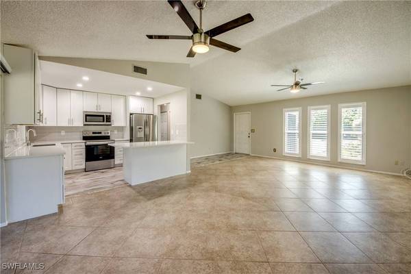 5388 Marina DR, Bokeelia, FL 33922