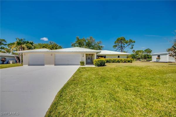 17225 Castleview DR, North Fort Myers, FL 33917