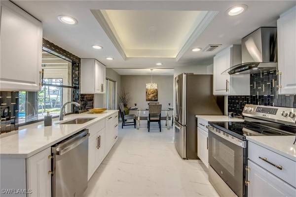 1127 SE 16th ST, Cape Coral, FL 33990