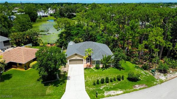 18364 Roseapple LN, Fort Myers, FL 33967