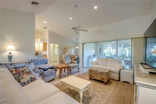 2139 SE 5th PL, Cape Coral, FL 33990