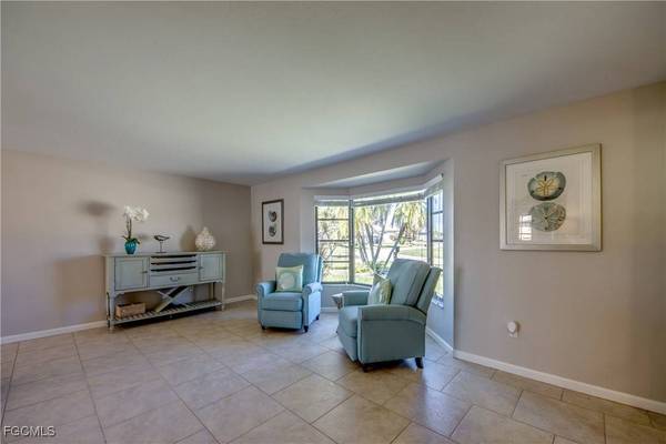 4627 SW 2nd AVE, Cape Coral, FL 33914