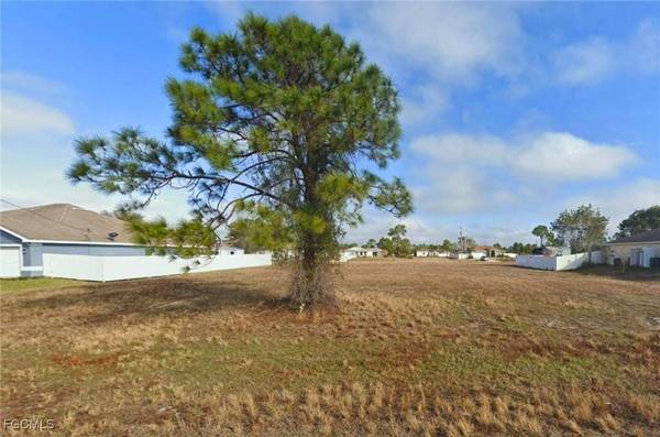 1609 NW 29th ST, Cape Coral, FL 33993