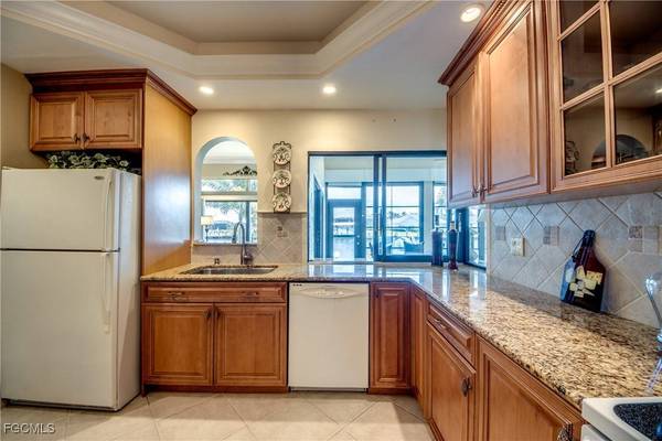 5515 SW 12th AVE #102, Cape Coral, FL 33914