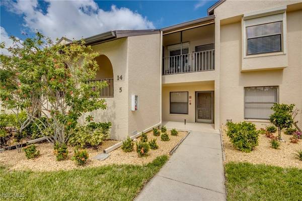 8514 Charter Club CIR ##14, Fort Myers, FL 33919