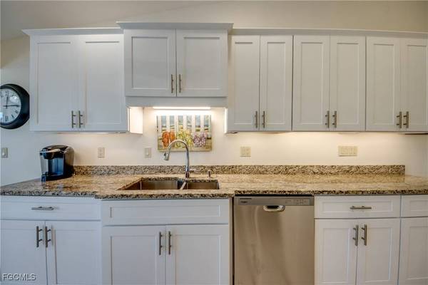 1712 SE 39th TER, Cape Coral, FL 33904