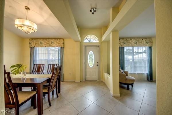 1613 NW 31st PL, Cape Coral, FL 33993