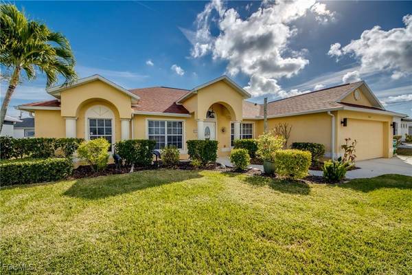 1613 NW 31st PL, Cape Coral, FL 33993