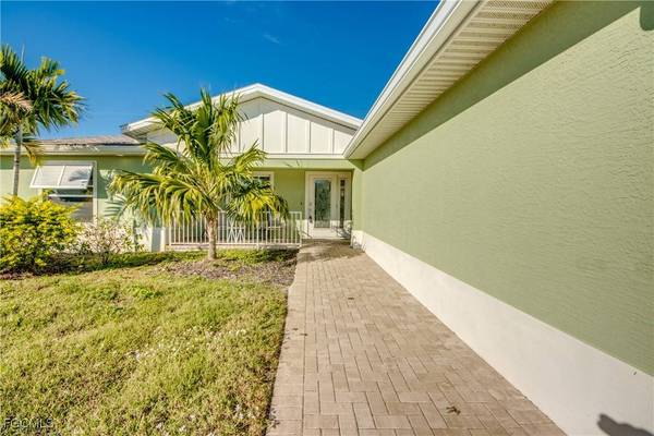 3410 Oasis BLVD, Cape Coral, FL 33914