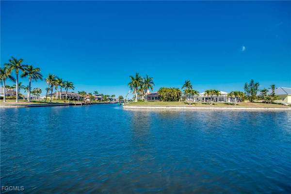 2619 SW 35th LN, Cape Coral, FL 33914