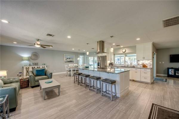 4532 SW 1st PL, Cape Coral, FL 33914