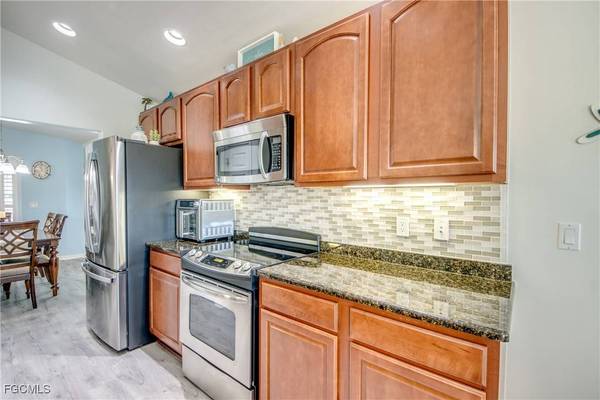 2636 Clairfont CT, Cape Coral, FL 33991