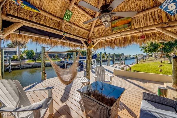 5317 SW 11th PL, Cape Coral, FL 33914