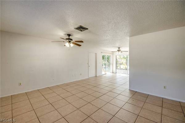 1384 Sourwood CT, North Fort Myers, FL 33917
