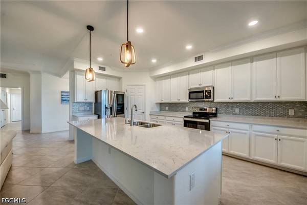 12048 Hawthorn Lake DR #101, Fort Myers, FL 33913