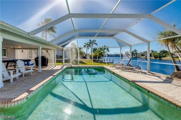 4532 SW 1st PL, Cape Coral, FL 33914