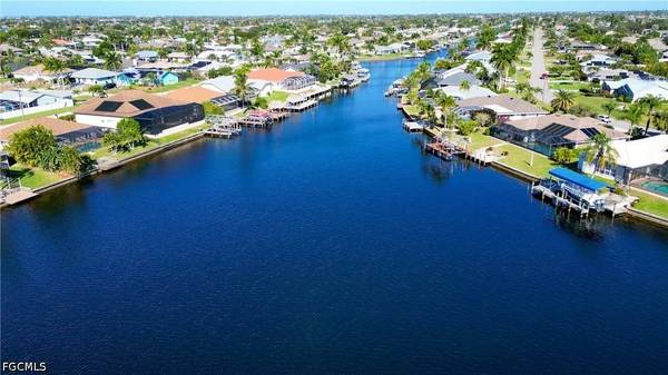 4532 SW 1st PL, Cape Coral, FL 33914