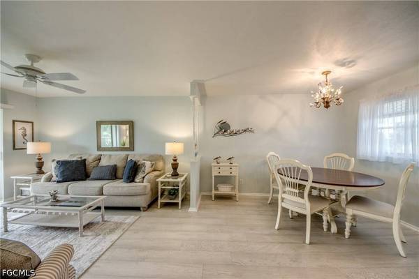 1215 Tropic TER, North Fort Myers, FL 33903