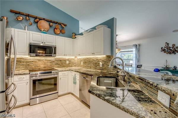 1821 NW 1st PL, Cape Coral, FL 33993
