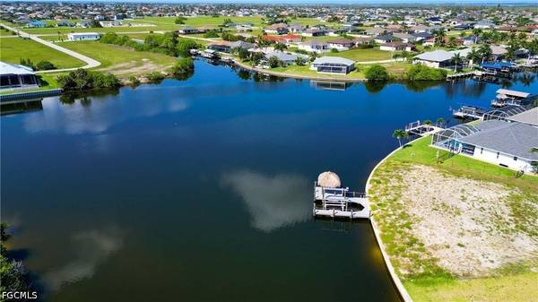 1015 NW 33rd AVE, Cape Coral, FL 33993