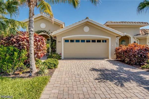 8260 Venetian Pointe DR, Fort Myers, FL 33908