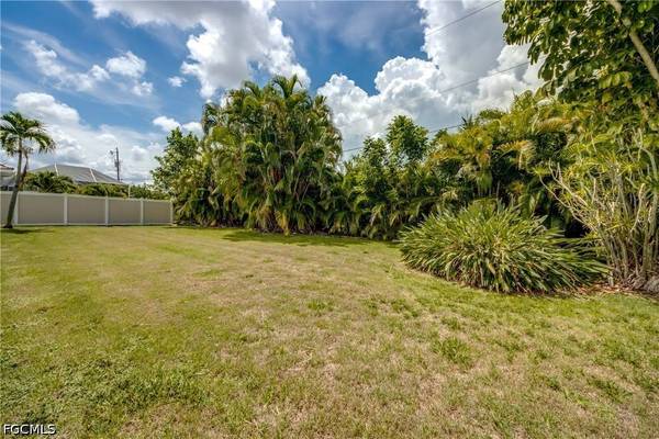 1140 SW 42nd TER, Cape Coral, FL 33914