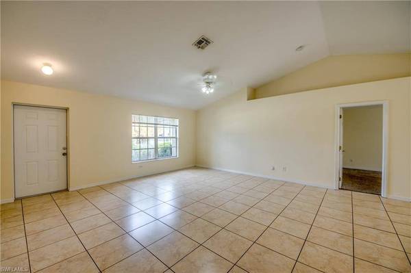 1823 NW 19th AVE, Cape Coral, FL 33993