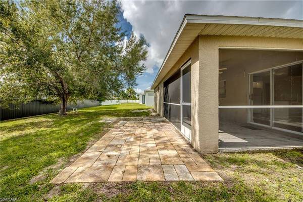 1823 NW 19th AVE, Cape Coral, FL 33993