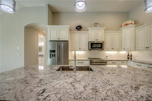 3619 SE 1st AVE, Cape Coral, FL 33904
