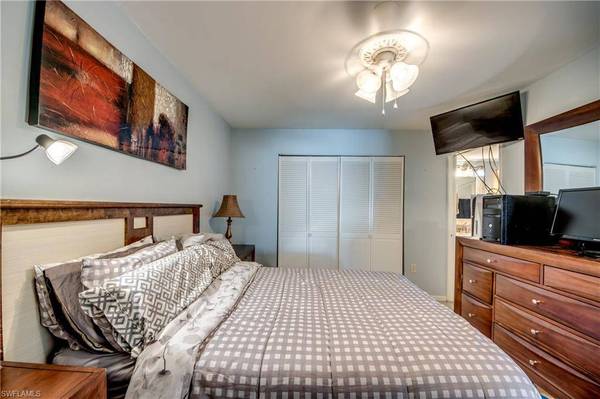 1761 Four Mile Cove PKWY #513, Cape Coral, FL 33990