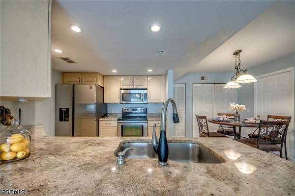 1761 Four Mile Cove Pkwy #513, Cape Coral, FL 33990