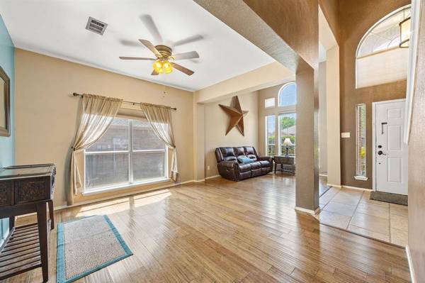 7113 Raintree Way, Denton, TX 76210