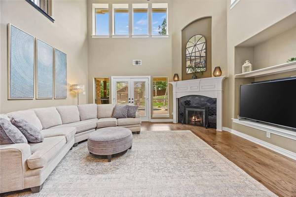 711 Windsor Court, Highland Village, TX 75077