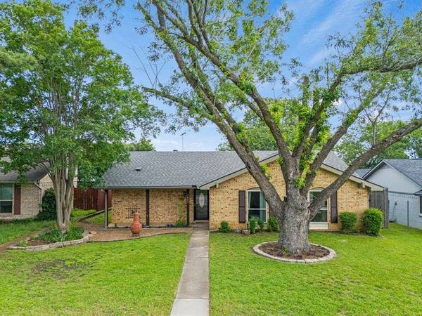 1625 Glenhill Lane, Lewisville, TX 75077
