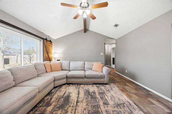 227 Diane Drive, Sanger, TX 76266