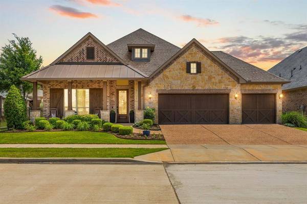 123 Freesia Drive, Flower Mound, TX 75028