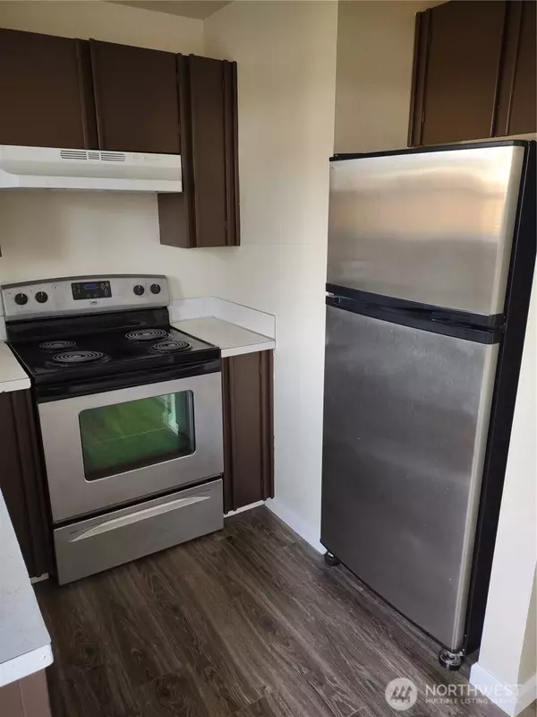 14438 34th AVE S, Tukwila, WA 98168