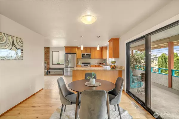 5510 3rd AVE NW, Seattle, WA 98107