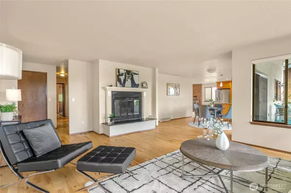 5510 3rd AVE NW, Seattle, WA 98107