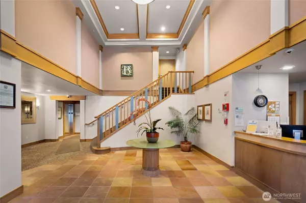 1545 NW 57th ST #220, Seattle, WA 98107