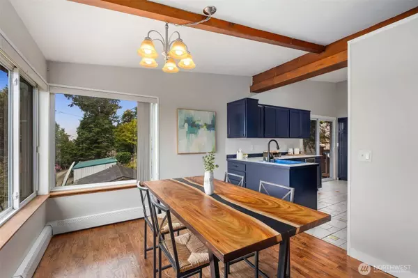 1400 SW Thistle ST, Seattle, WA 98106