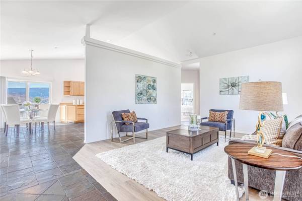 2150 Inglewood DR, East Wenatchee, WA 98802