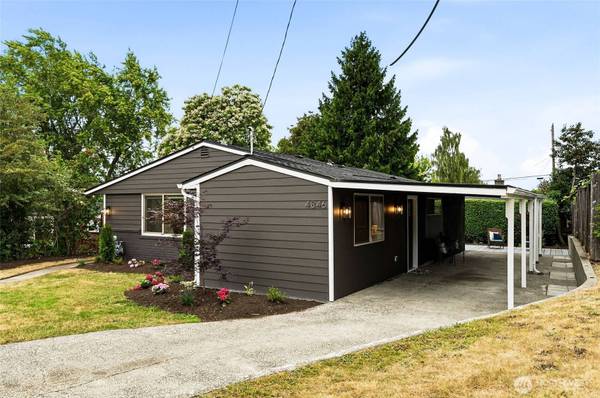 4846 S Kenny ST, Seattle, WA 98118