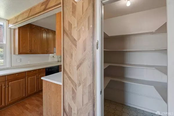 90 Argonaut AVE, San Francisco, CA 94134