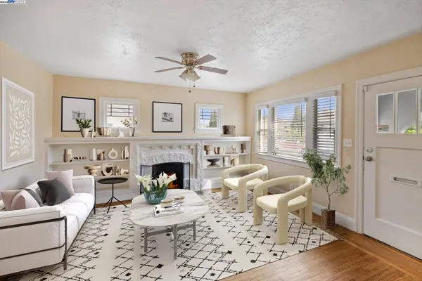 10109 Plymouth St, Oakland, CA 94603